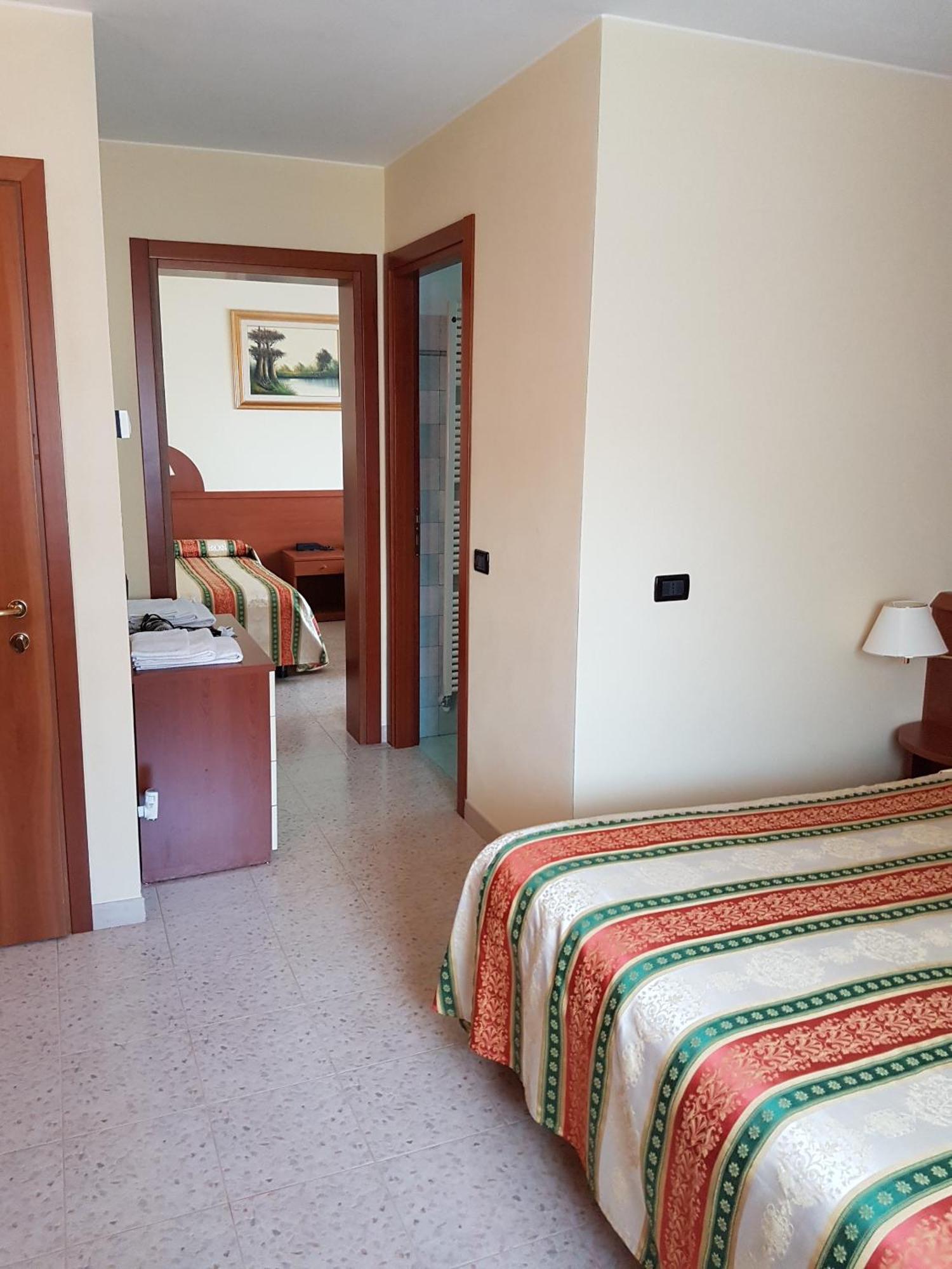 Ponte Nuovo Bed & Breakfast Altissimo Eksteriør bilde
